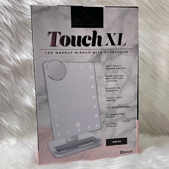 Touch XL Dimmable LED Makeup Mirror with Bluetooth - Picture 13 of 13